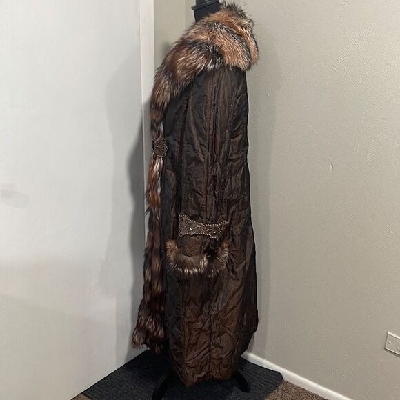 Real Fox Long Coat Size 14 - Picture 4 of 15